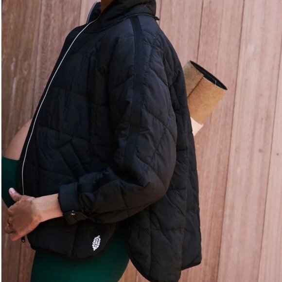 Free People X Hatch Pippa Pac Puffer Jacket | Black | Maternity Medium - Picture 3 of 11